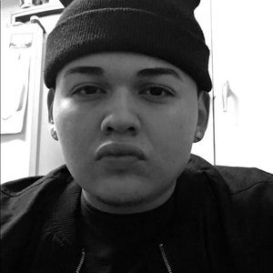 Meet your Posher, Christopher